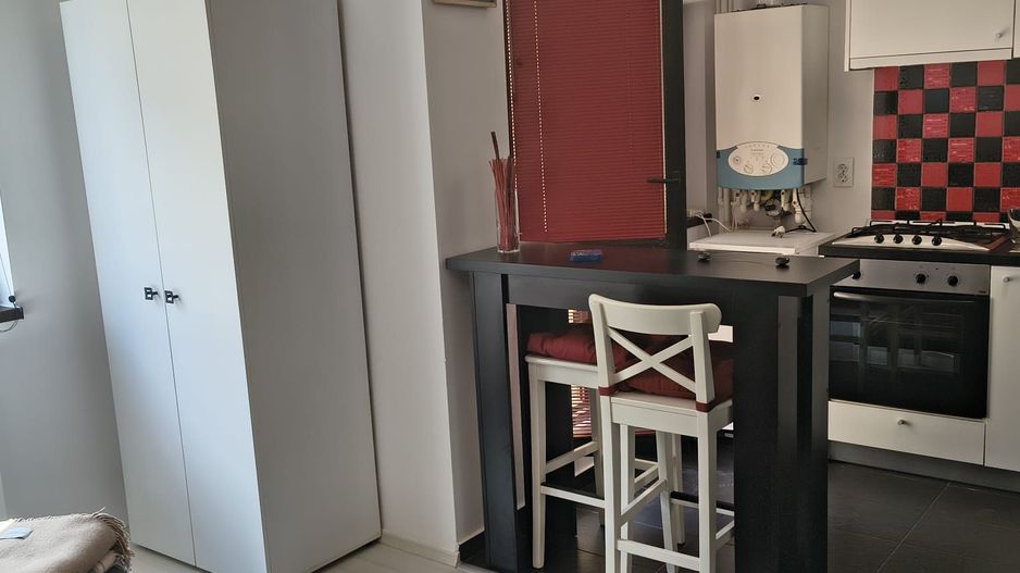 Garsoniera Berceni - Leonida - loc parcare, centrala proprie! - Poză 6