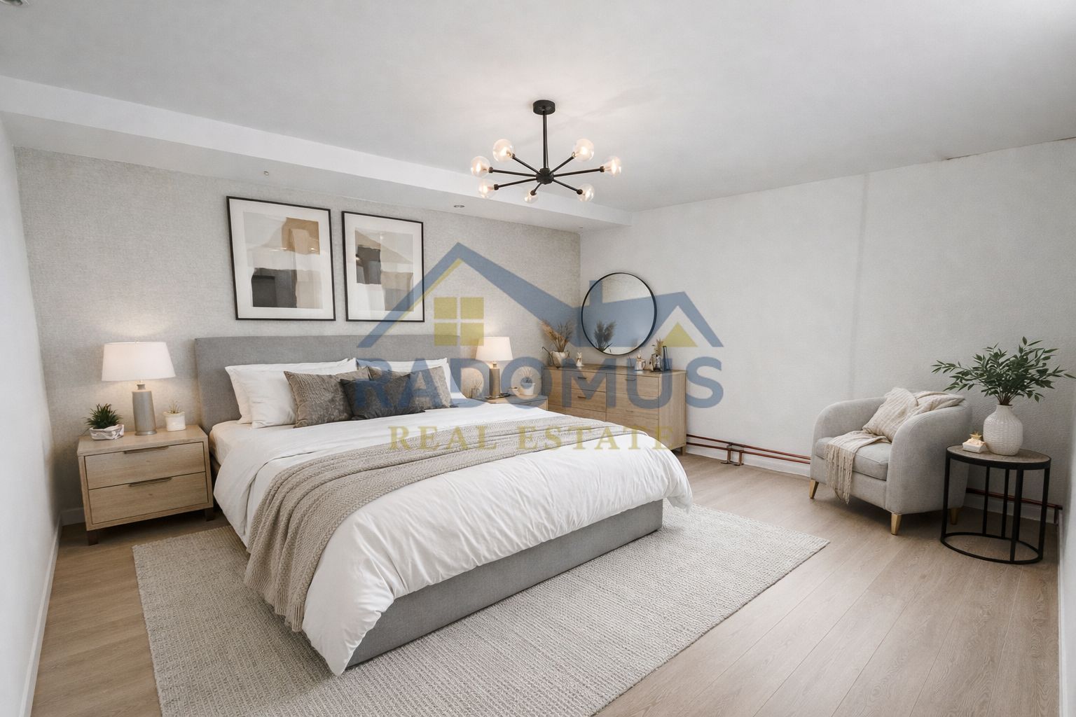 Vila Tătărani - 280 mp utili - 500 mp Teren - 8 Camere + 4 Băi - Poză 26