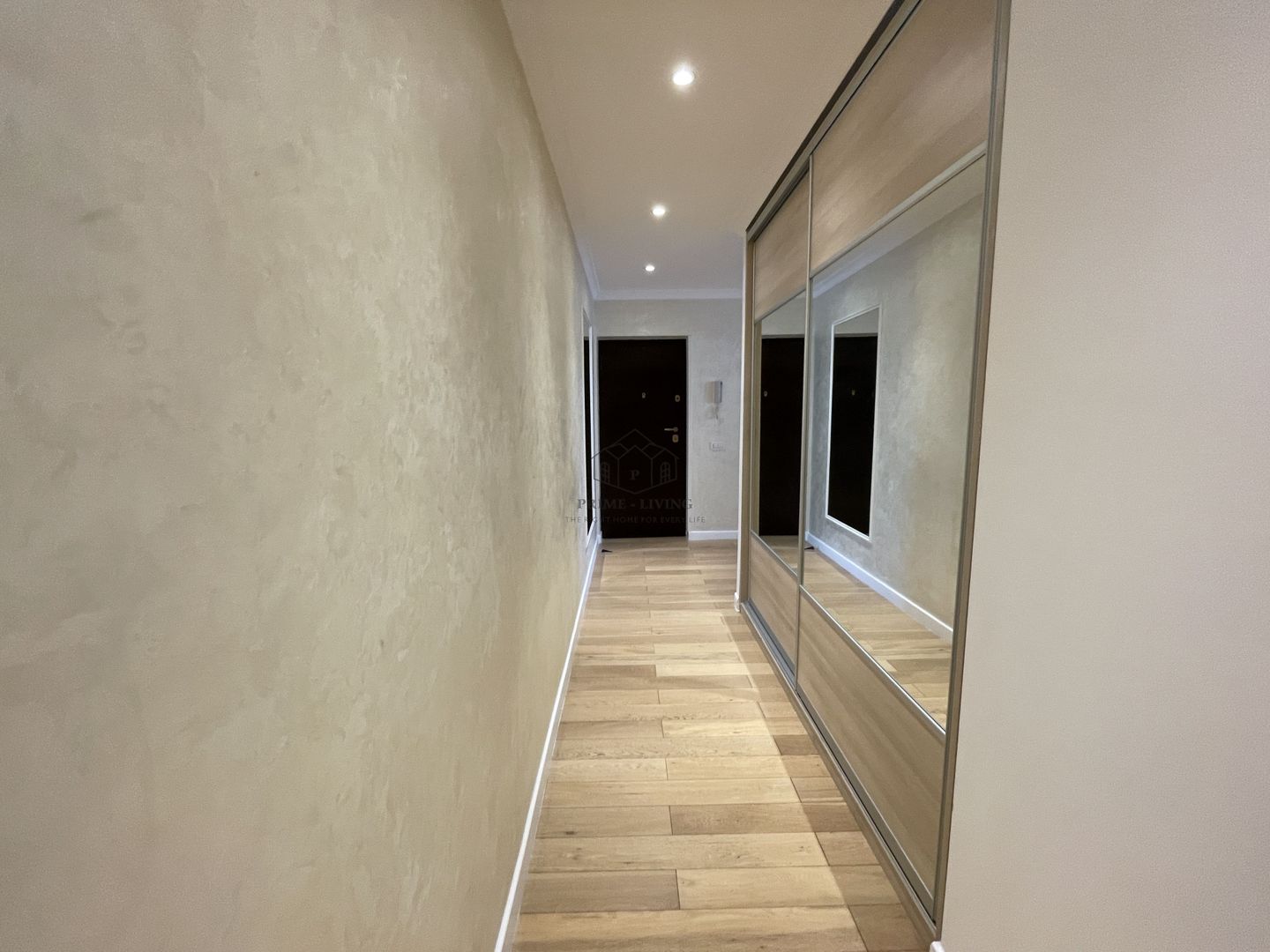 APARTAMENT CU 3 CAMERE, PARTER CU GRADINA LA INCHIRIERE IN COMPLEX - Poză 9