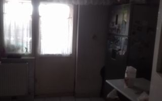 Ag EUROPA vinde apt. 2 cam. la etajul 4 in Carpati 2. - Poză 3