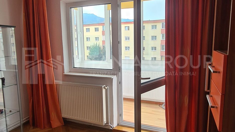 Apartament 3 camere, etaj intermediar, parcare, beci - Astra - Poză 2