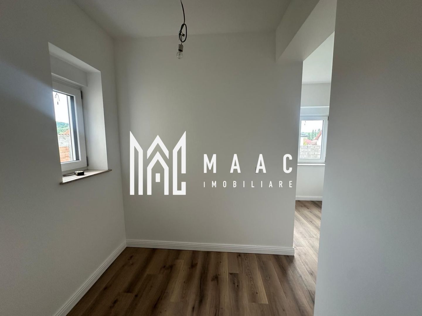 Casa moderna | 5 Camere | 245 MPU | Cisnadie - Poză 4