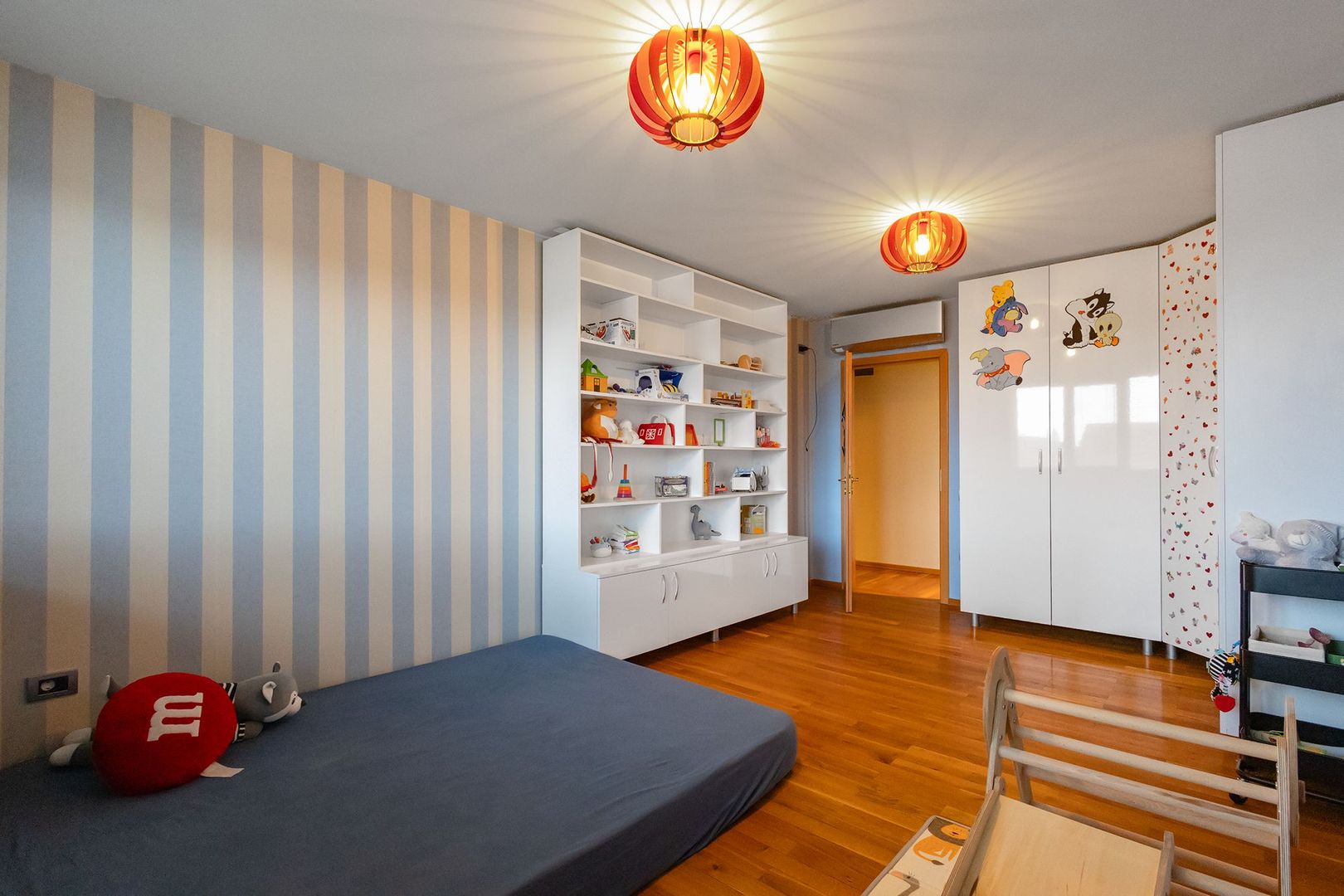 Apartament doua niveluri | 139 mp si terasa | 4 camere | Dorobantilor - Poză 11