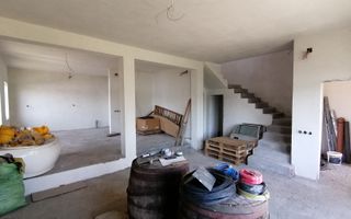 Casa P+1 - comuna 1 Decembrie - str. Victoriei - Poză 6