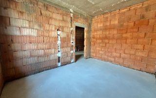 Apartament cu 2 camere si dressing decomandat la etajul 2in Giroc langa Hotel IQ - Poză 9