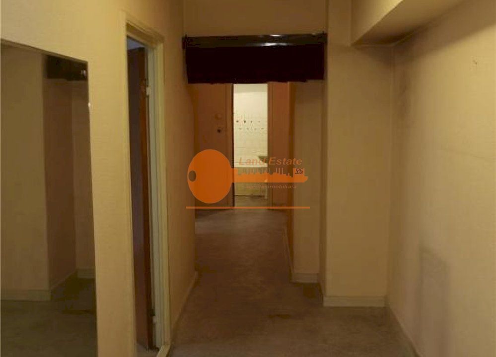 Apartament cu 3 camere in zona Gorjului (Centrala -Bloc Reabilitat) - Poză 5