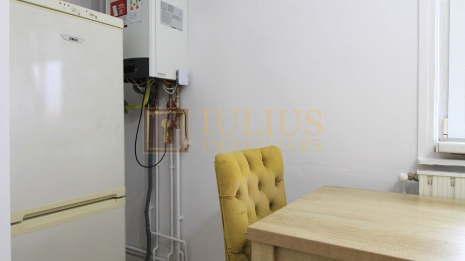 2 camere, zona centrala; str. Remus, centrala proprie. - Poză 16