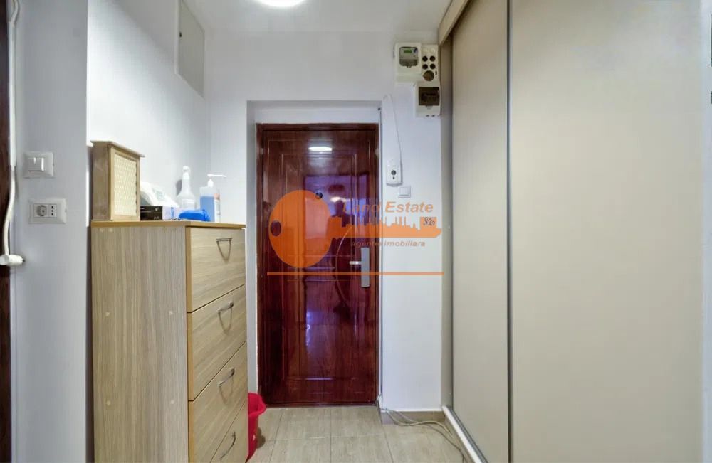 Garsoniera in zona Drsitor la 3 minute de Metrou - Poză 3