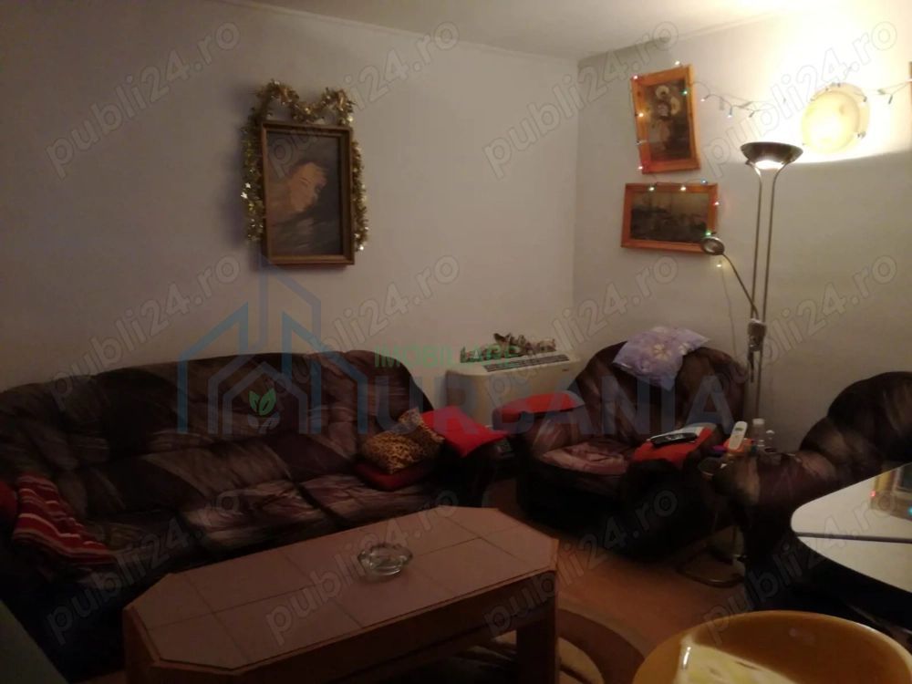 casa si teren de vanzare - Poză 5