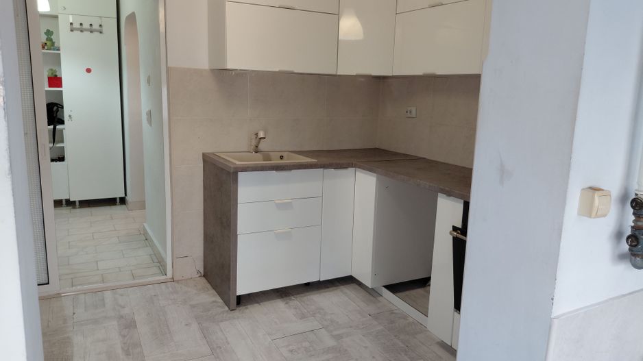 Apartament 3 camere decomandat – Etaj 1/4 – Mazepa 2 - Poză 12
