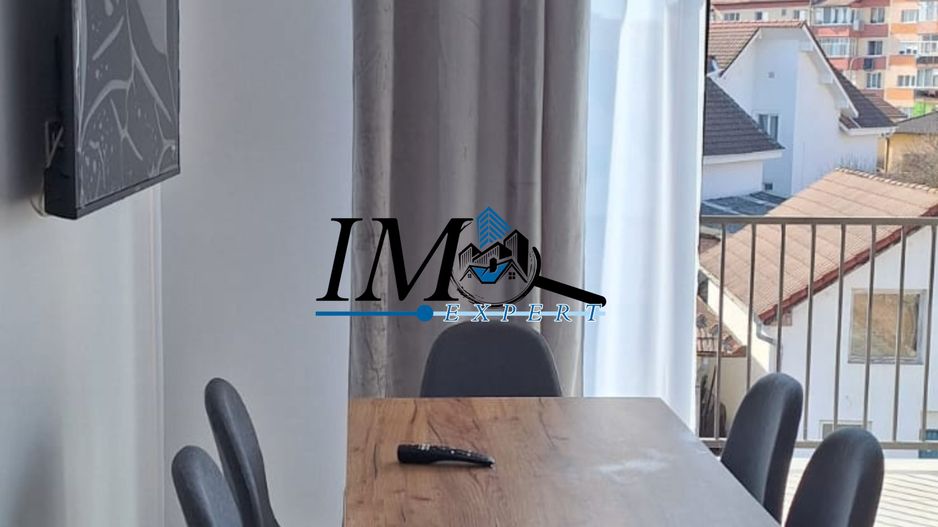 Apartament renovat de închiriat Cetate - Poză 3