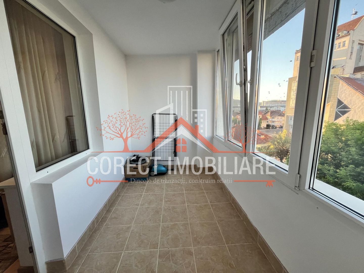 De vânzare apartament 2 camere decomandate – zonă centrală Bulevardul - Poză 7