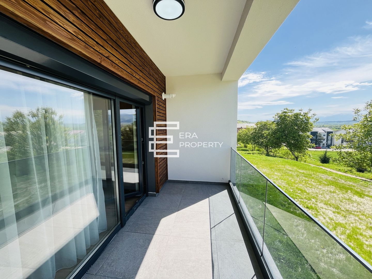 Apartament 1 camera - etaj 1 - intabulat - la cheie - zona Aeroport Sibiu - Poză 1