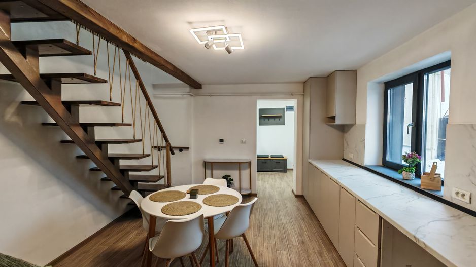 COMISION O.Casa P+E, 4 camere , ASTRA Carpatilor -LIDL- curte comuna. - Poză 9