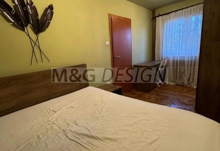 2 cam Parcul Botanic-Iulius Mall - Poză 6