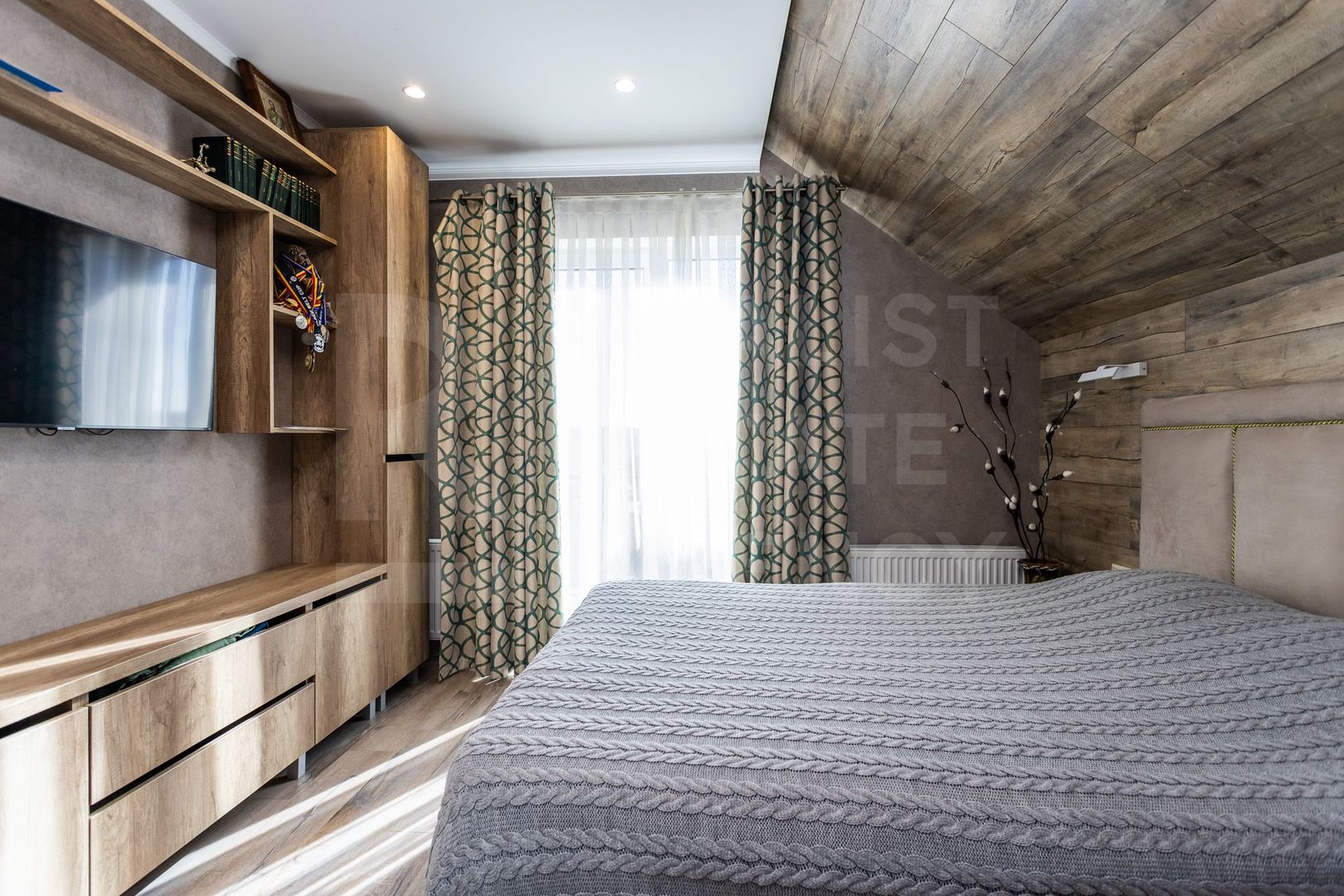 Vânzare, casă, 2 nivele, 230 mp+2,3 ari, str. Independenței, Bubuieci - Poză 39