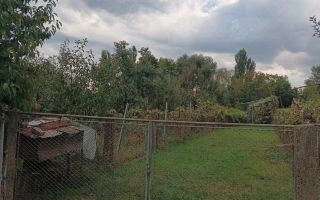 Casă de vânzare cu teren de 1450 mp în Lunca, Pașcani, lângă școală - Poză 2