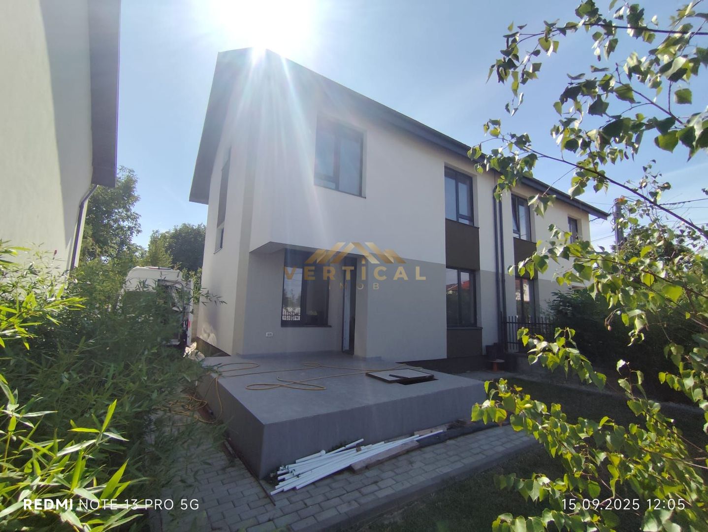 casa moderna - Poză 4