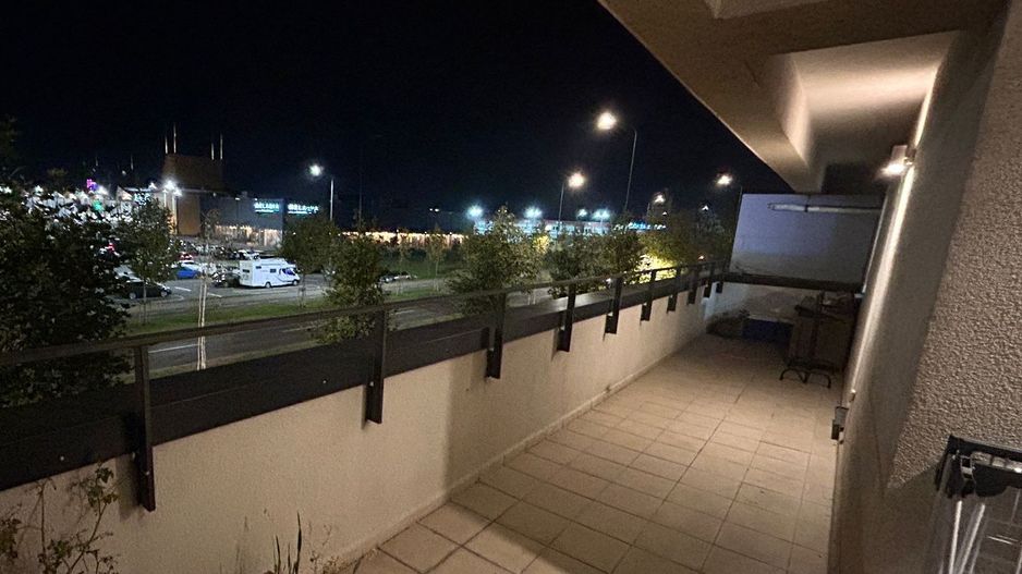 Inchiriere apartament 3 camere cu terasa de 50 mp Kasper - Poză 4