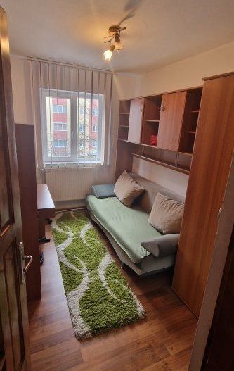 Apartament cu 3 camere de închiriat în zona Moroasa 1 - Poză 6