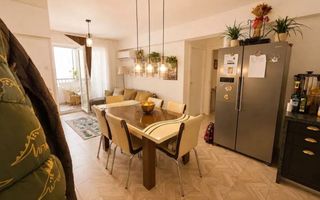 Apartament 3 camere cu 2 băi, 2 locuri de parcare și 2 balcoane - Poză 2