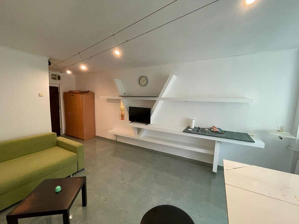 Garsoniera - Dreptatii, Militari - Poză 3