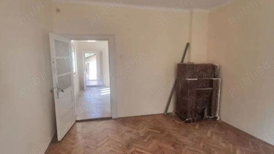 Casa de vanzare in zona 14 Mai - Poză 5