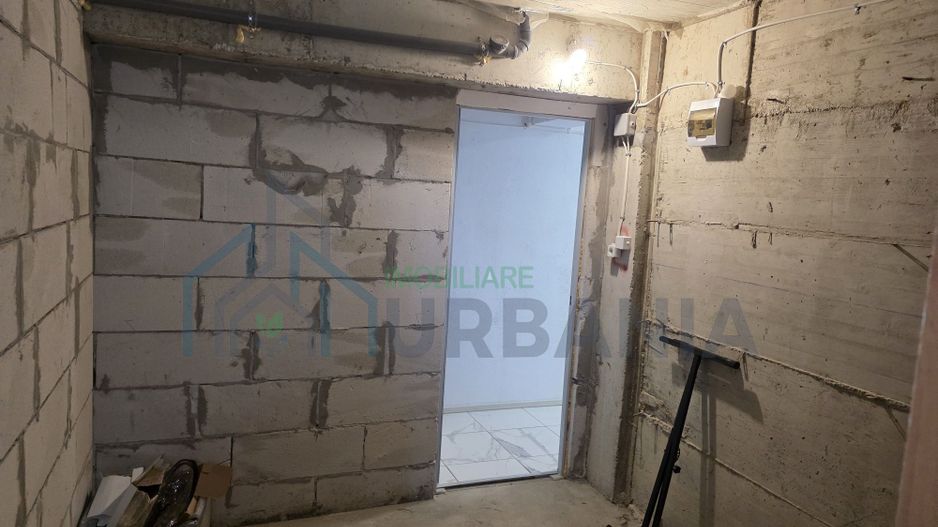 Boxă depozitare de vânzare, Valea Adâncă, Balciu - Poză 2