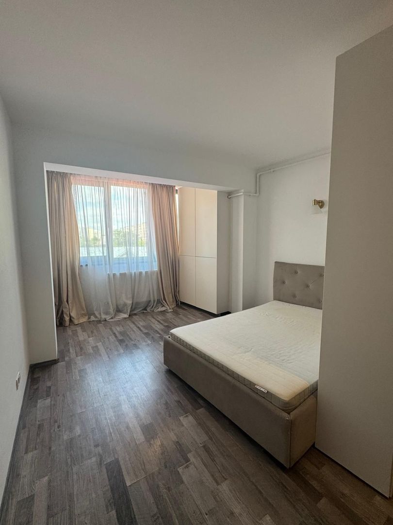 GARSONIERA DOAMNA GHICA - CENTRALA PROPRIE, MASINA DE SPALAT VASE - Poză 1