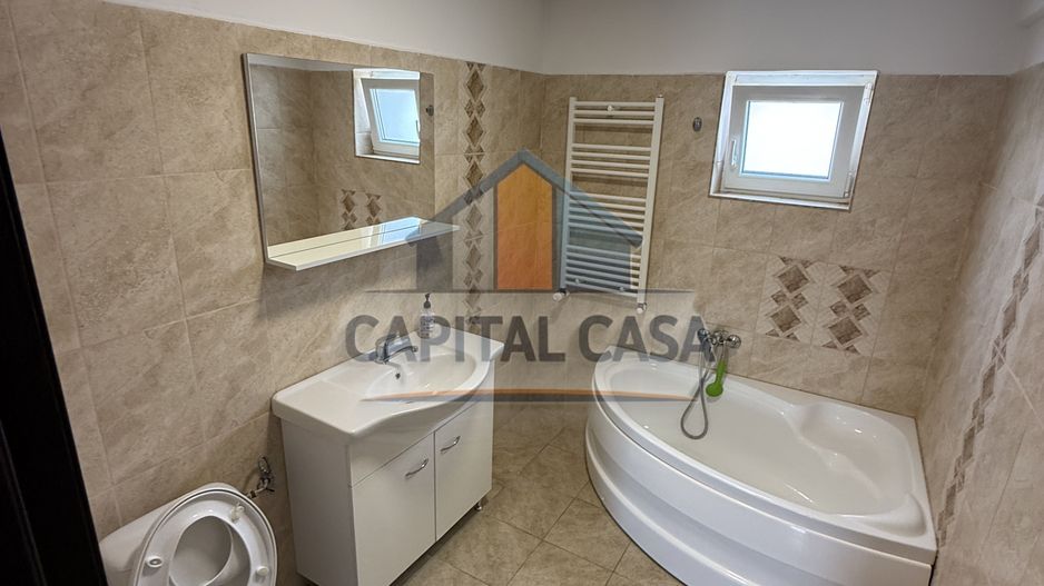 ​Vilă superbă de închiriat în Corbeanca (Sat Stratu) – Curte generoasă - Poză 10