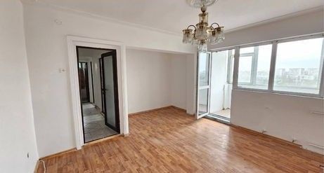 3 camere, decomandat, Micro 19, etaj 4/10 - Poză 1