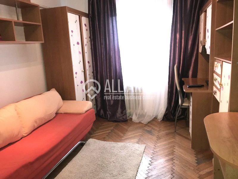 GARA-ABATOR- Apartament de 3 camere foarte spatios si luminos! - Poză 15