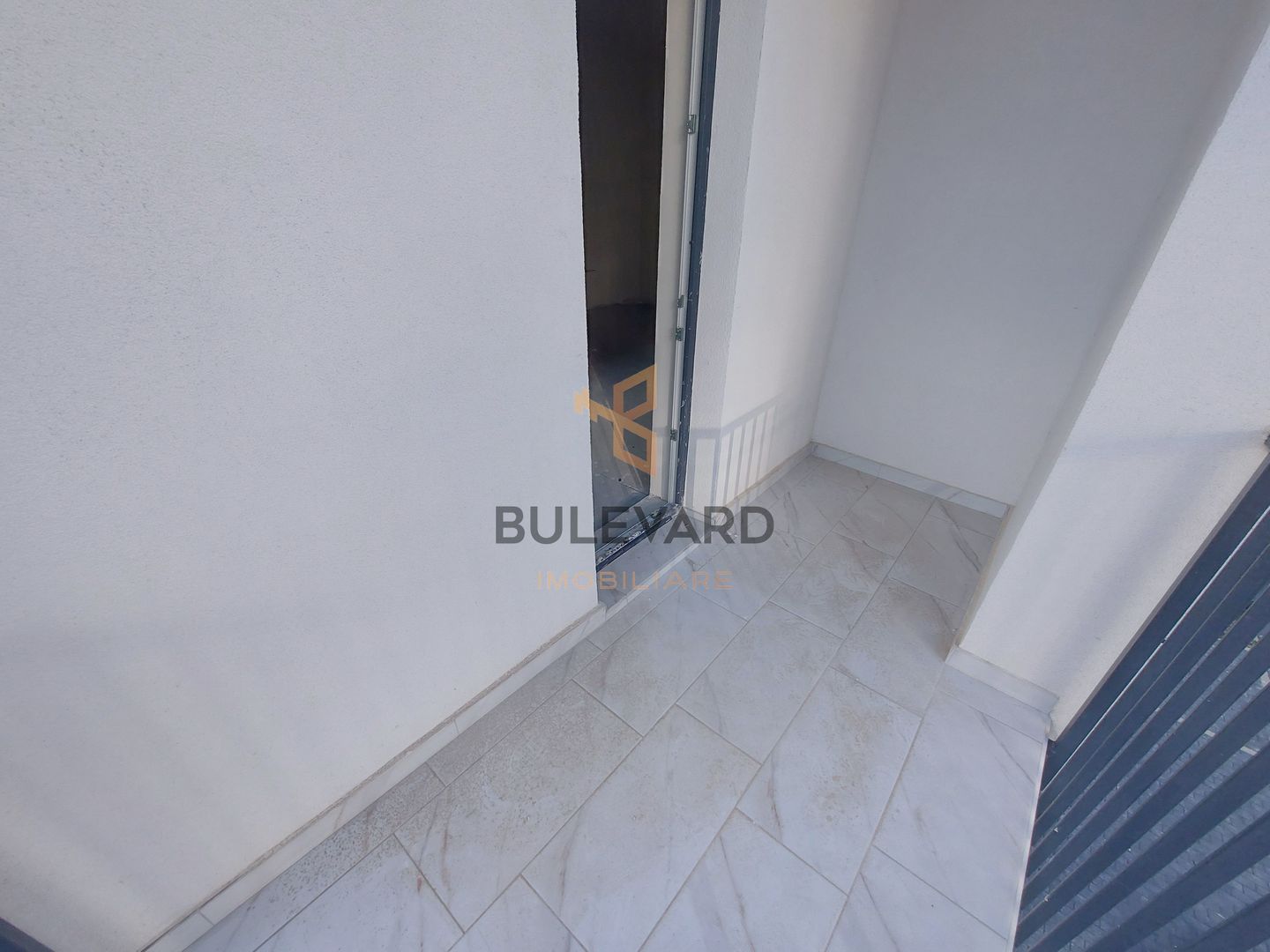 Apartament cu 2 camere/CF/zona strazii Dumitru Mocanu! - Poză 9