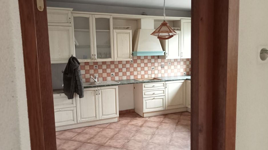 Casa perfectă pentru tine și afacerea ta – zona Casa Sindicatelor! - Poză 43