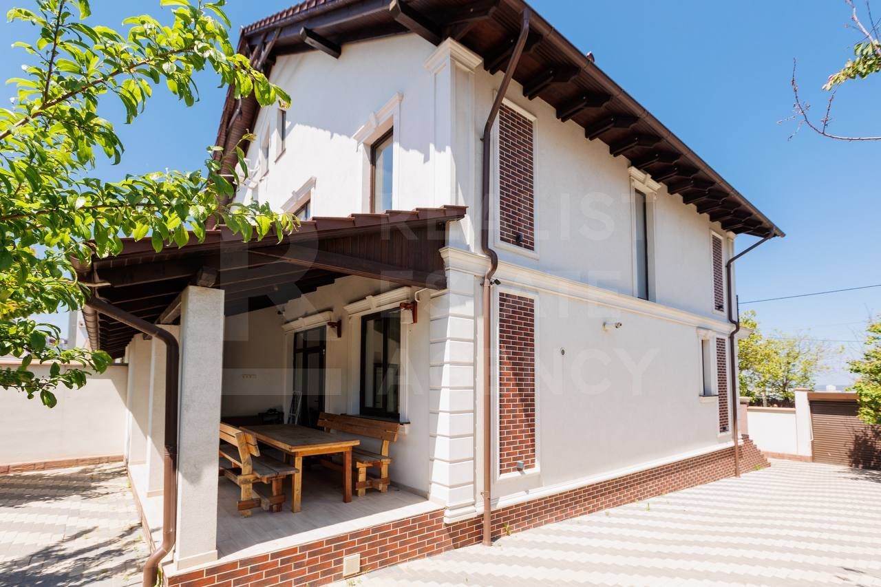 Vânzare, casă, 4 camere, str. Nicolae Dimo, or. Durlești - Poză 3