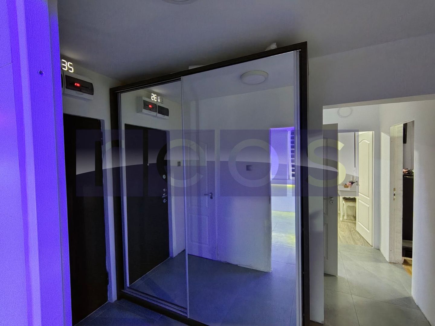 VANZARE 3 CAMERE I DECOMANDAT I MOBILAT I UTILAT I VALEA OLTULUI - Poză 6