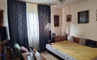 Casă de vânzare în cartierul Andrei Mureșanu, aproape de Centru - Poză 4