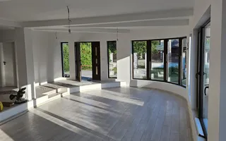 Vilă lux cu design modern - Poză 11