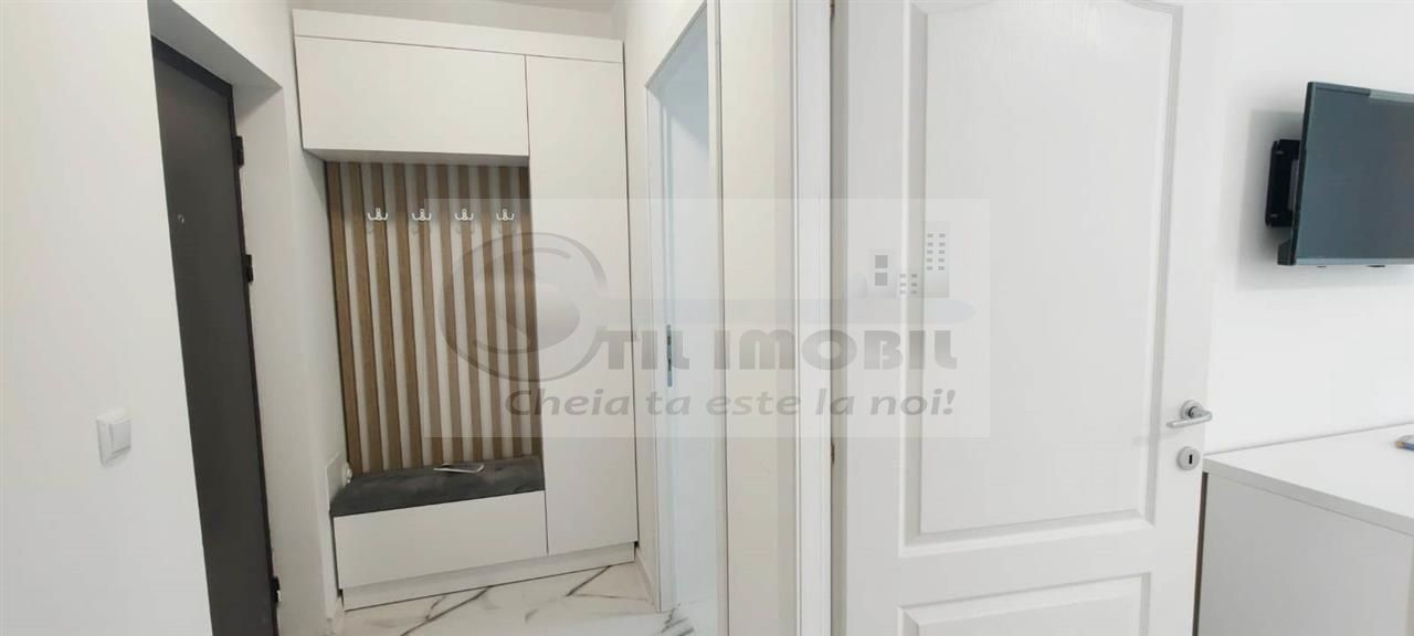 1 CAMERA CETATUII DECOMANDAT - Poză 8