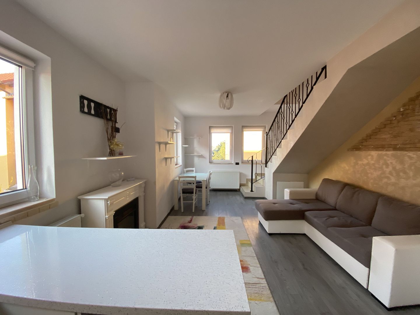 Cochet la intrare in Dumbravita - Poză 2