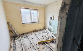 APARTAMENT 3 CAMERE ETAJ 4 GRUI CAMPULUNG - Poză 7