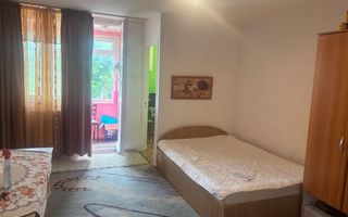 Garsonieră de închiriat, zona Tătărași, etaj intermediar, aproape de mijloace de transport - Poză 3