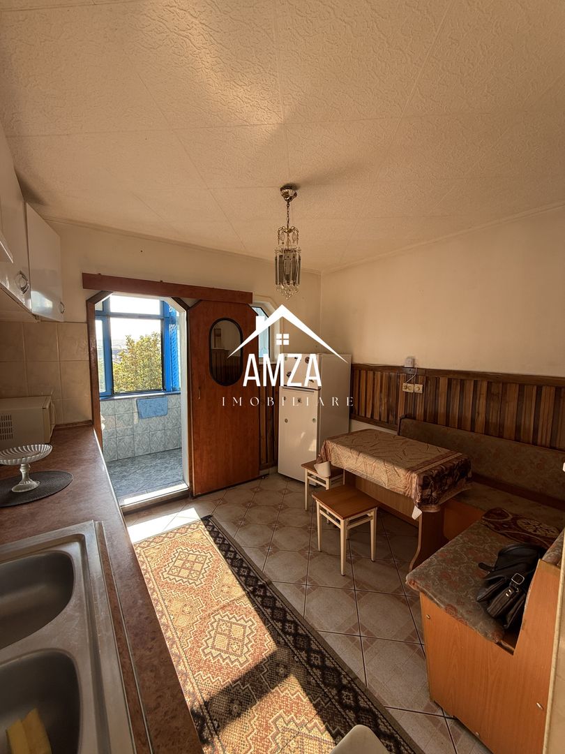 Apartament de vânzare în Vasile Aaron 2 camere decomandate - Poză 2