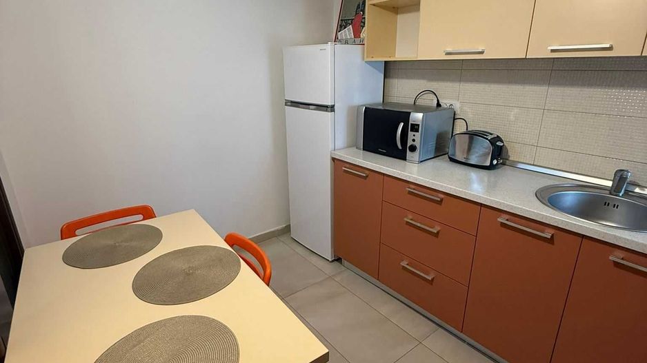 AP. 2 CAMERE, BLOC NOU, CENTRALA TERMICA PROPRIE , BUCATARIE INCHISA. - Poză 5