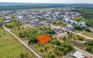 Teren pentru Construcție – 4,35 Ari în Poiana Domnească | Zonă Premium, Locație de Excepție - Poză 1