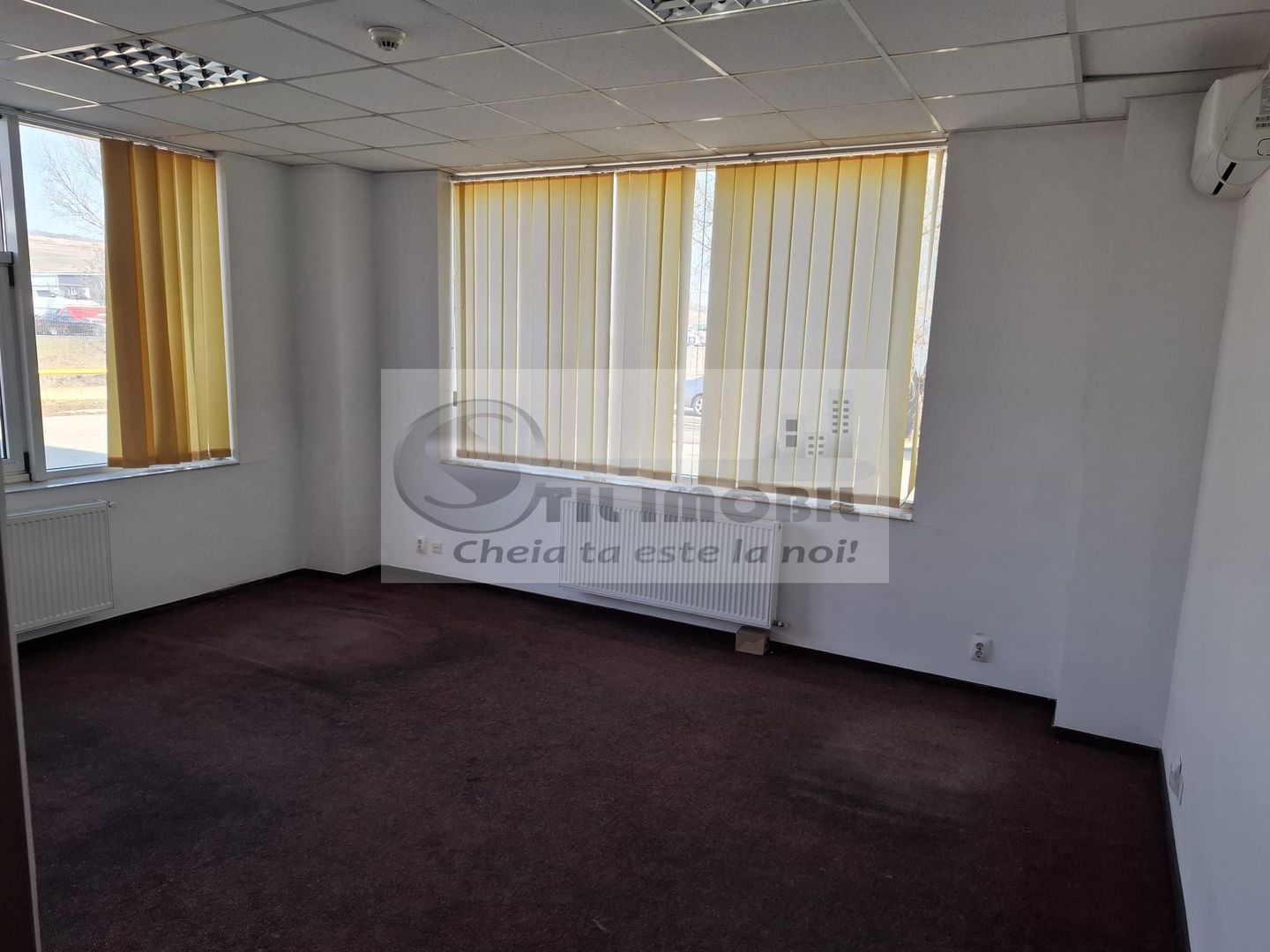 Spatiu depozitare de inchiriat,  suprafata 1250mp +500mp birou - Poză 15