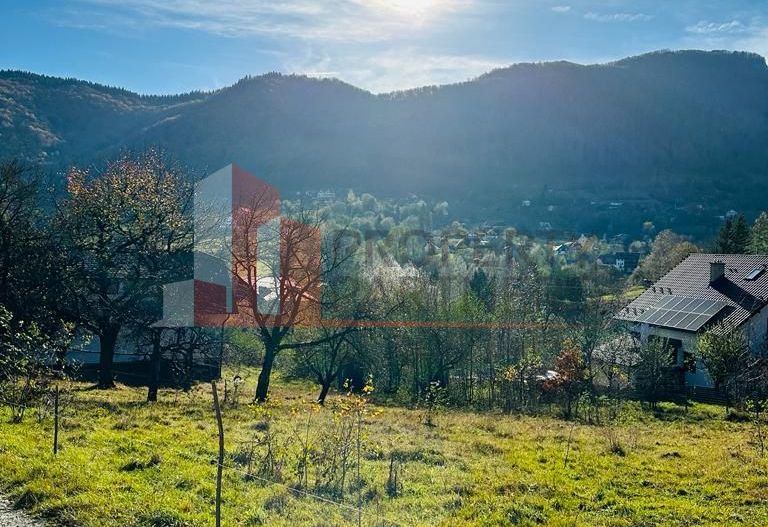 Teren Bran / Predelut cu priveliste 1840mp - Poză 22