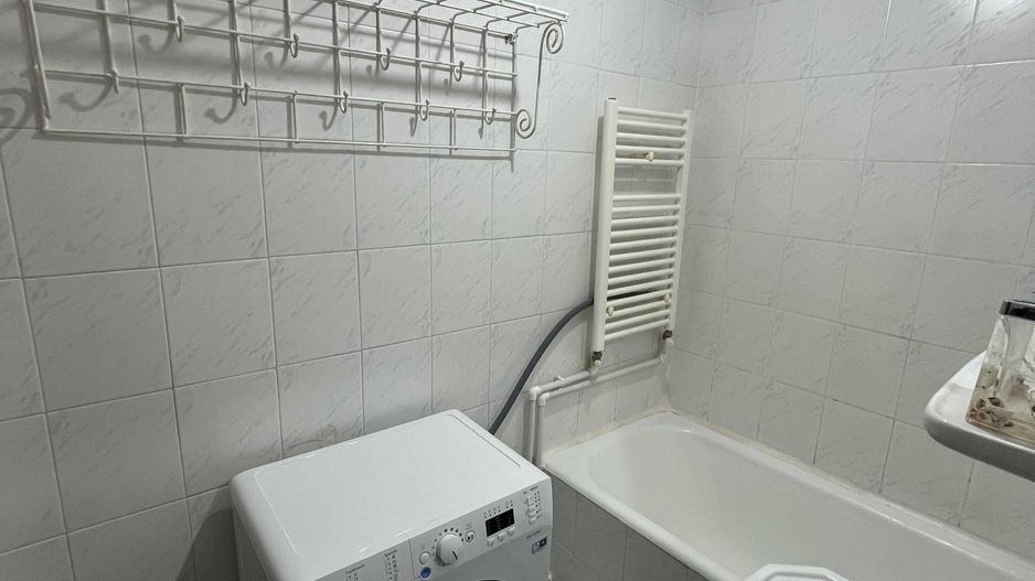 Garsoniera decomandata, centrala proprie, AC, zona Penny Fizicienilor - Poză 7