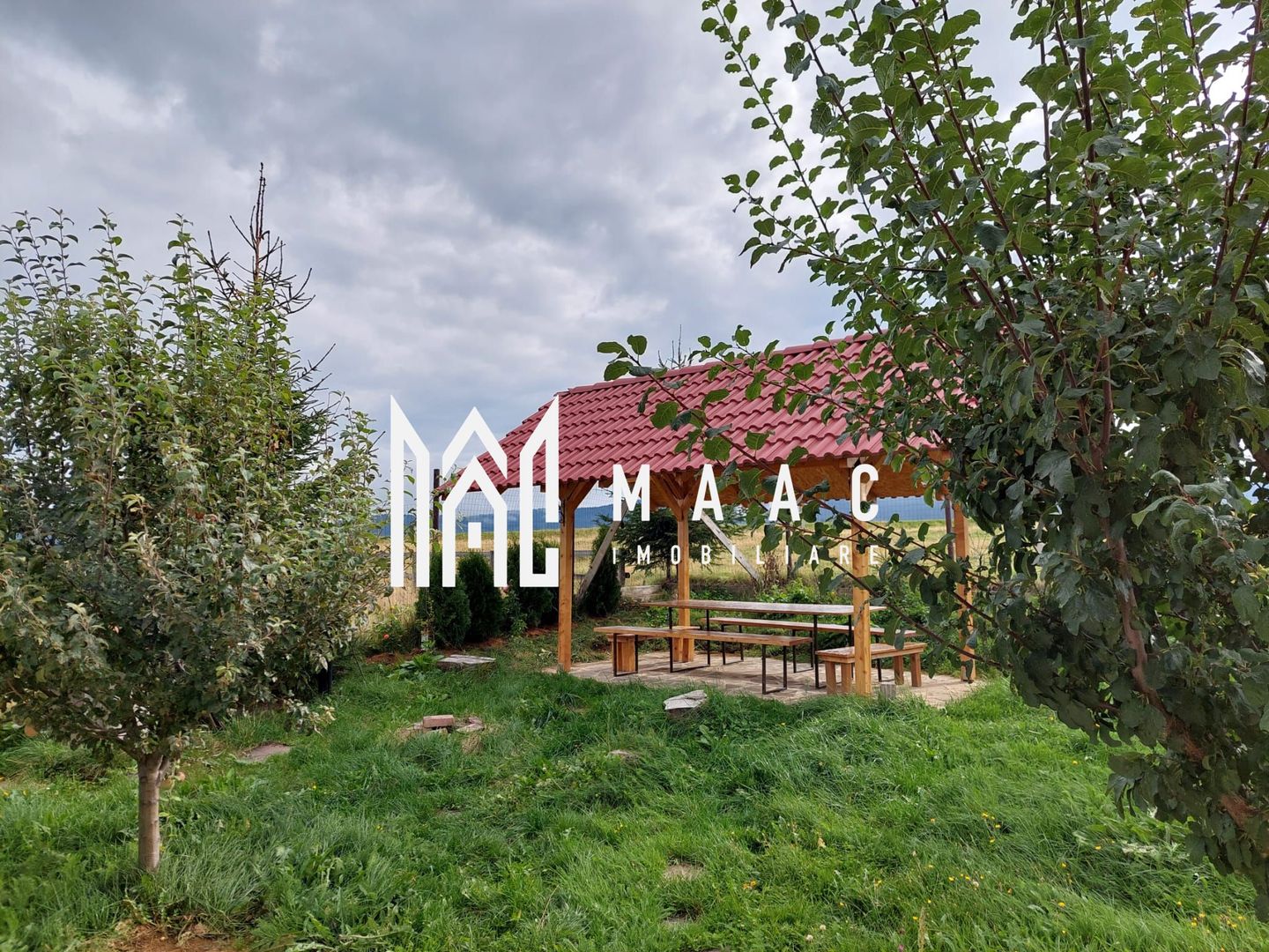 Pensiune 7 camere|240 MPU| 630MP Teren |Oportunitate Investiție | P+1 | Păltiniș - Poză 2