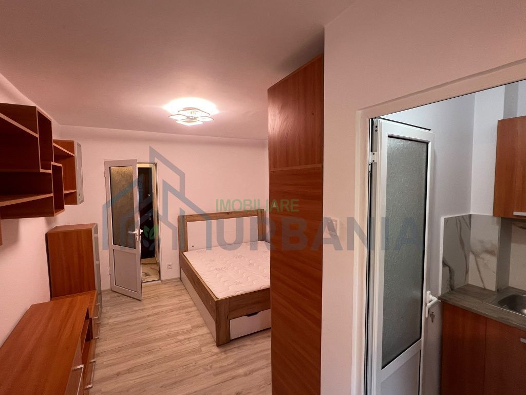 Garsonieră renovată, mobilată și utilată, zona Nicolina, Iași - Poză 8